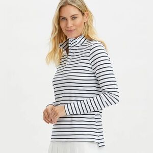Southern Tide Women's Heather Tara Quarter Zip in Heather Navy - Size XS